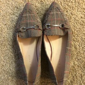 Plaid Flat shoes (Kelly & Katie) size 7.5